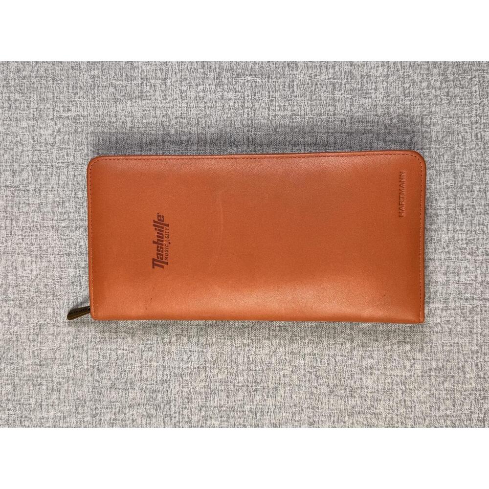Hartmann Premium Leather Travel Wallet – Nashville “Music City” Edition‎